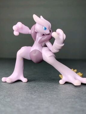 Rare Pokemon Mega Mewtwo Mini Action Figure 2015 2¼”